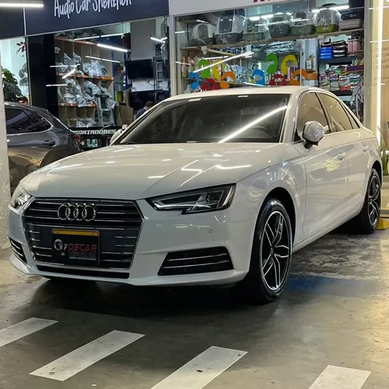 Audi A4 2017 2.0 Tfsi Ambition
