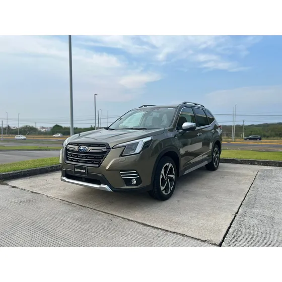 Subaru Forester Touring + Eyesight