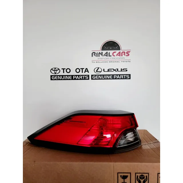 Stop Izquierdo Guardafango Corolla Cross 2021 2022 2023 2024