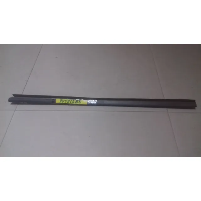 Cepillo Interno Lamevidrio Delantero Izquierdo Corsa 4p