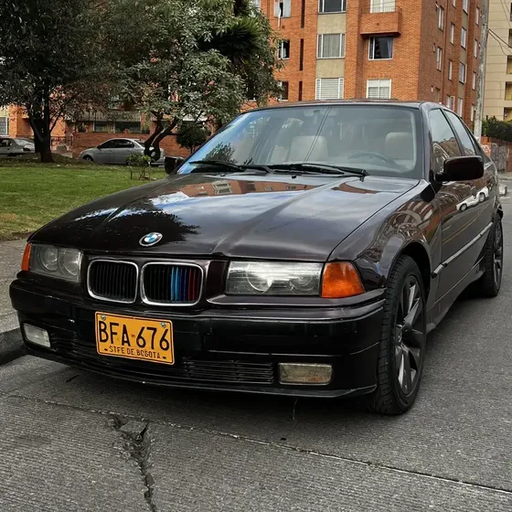 BMW 325i 2001 2.5 325i E36