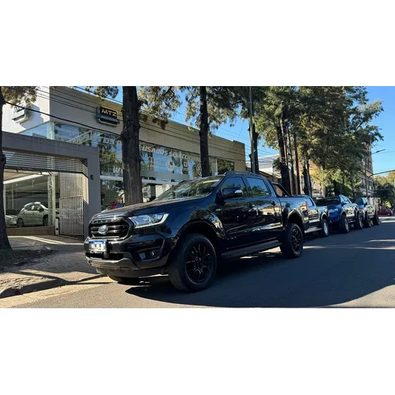 Ford Ranger Black Edition Cabina Doble 4x4 Diesel At
