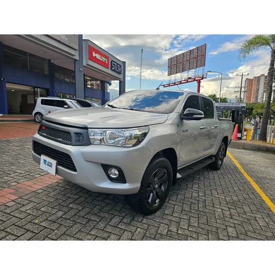 Toyota Hilux 2.8l