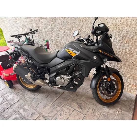 Casi Nuevo Vstrom 650xt Ubicado En Merida Menos De 1000km