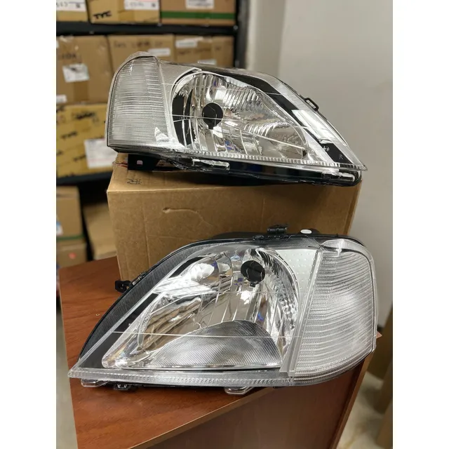 Faro Renault Logan 2006-2008