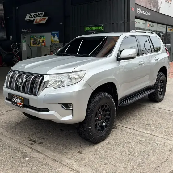 Toyota Prado 2010 4.0 Tx