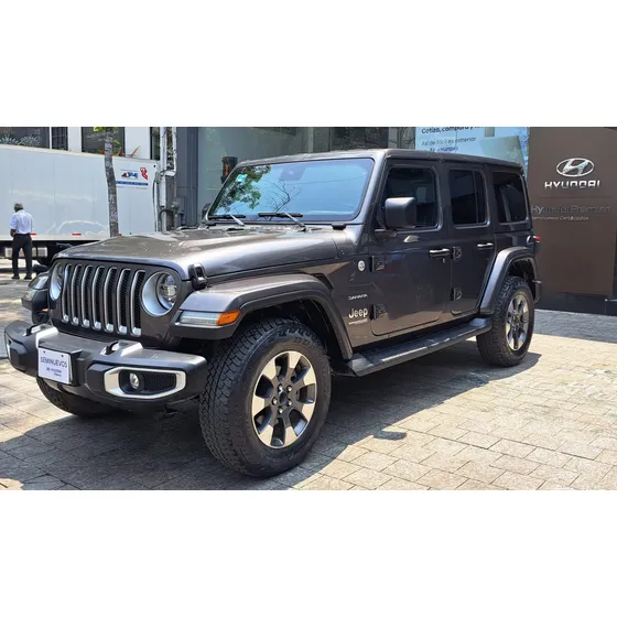 Jeep Wrangler 3.7 Unlimited Sahara 3.6 4x4 At