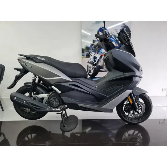 Victory New Black 171 2025