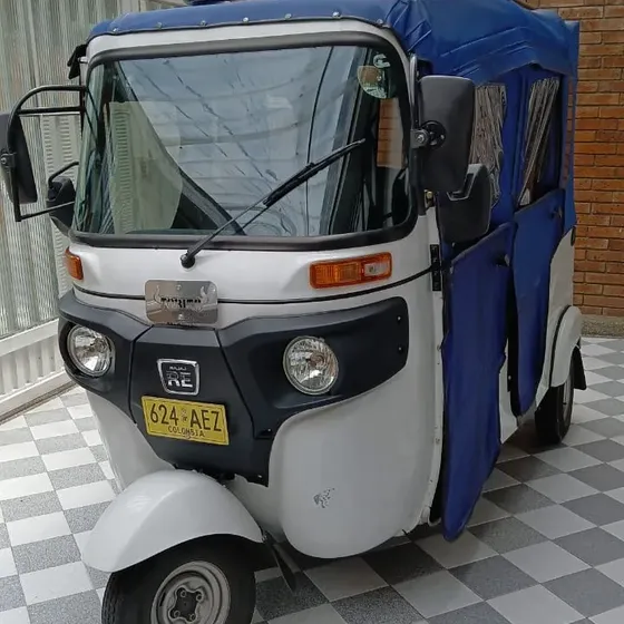 Motocarro Torito Carpa De Lujo Bajaj 2024