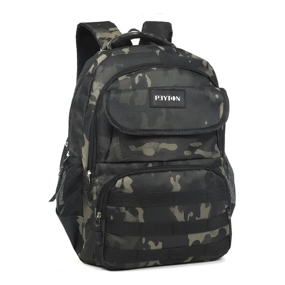 Mochila Peyton 51493 Color Verde Oscuro Diseño Camuflada 24l