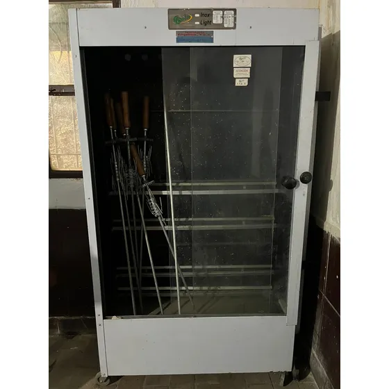 Asador De Pollo 6 Espetones ( 30 Pollos )