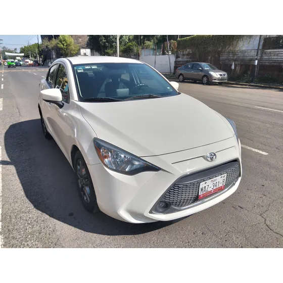 Toyota Yaris 1.5 R Xle At