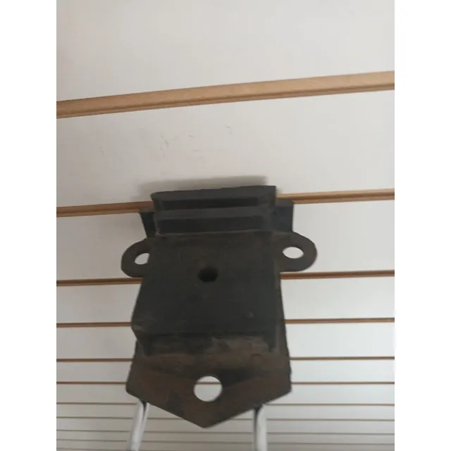 Base Soporte Motor Chevrolet C10/ C30 M250  63/72