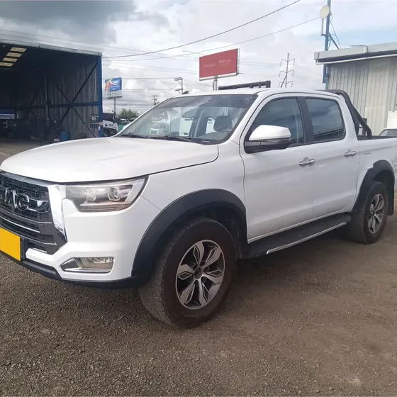 JAC T8 2024 Confort 4x4