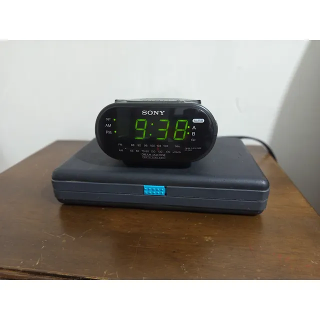 Radio Reloj Despertador Sony Dream Machine Icf-318