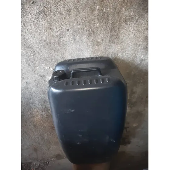 Bidones De 60 Litros Plástico Grueso Y Sobretapa.