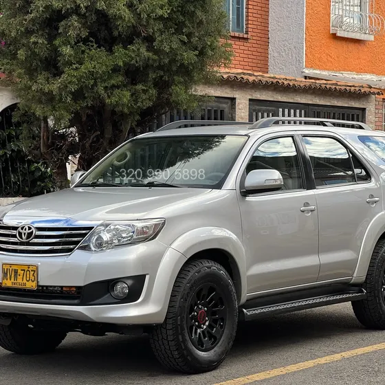 Toyota Fortuner 2013 2.7