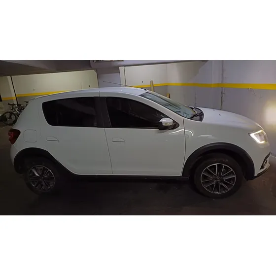 Renault Sandero 1.6 16v Intense Cvt