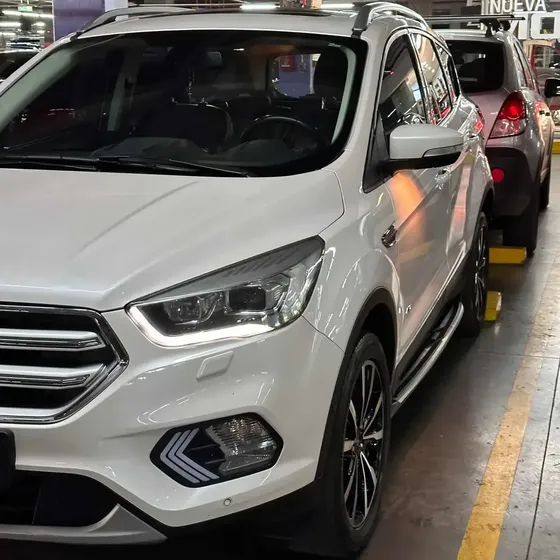 Ford Escape 2018 2.0 Titanium