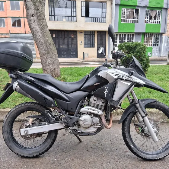 Xre 300