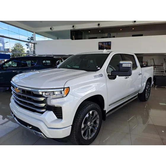 Chevrolet Silverado 5.3 V8 High Country