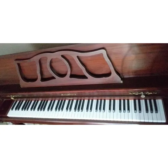 Piano Vertical Schubert 3 Pedales 88 Teclas