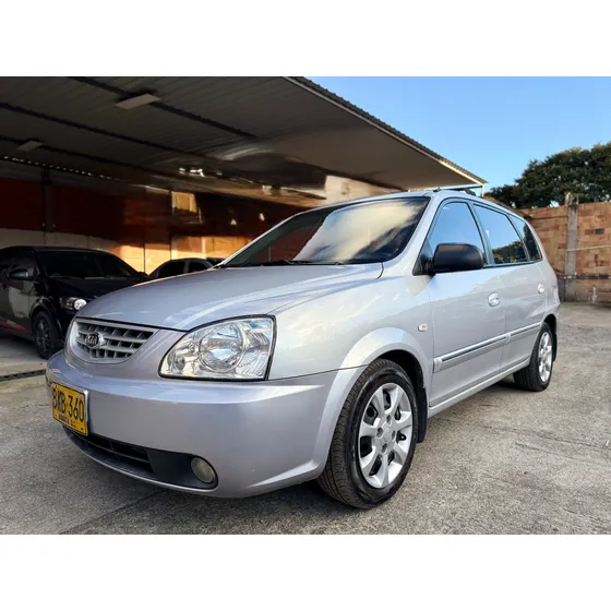 Kia Carens 2.0 Lx 7 Cool