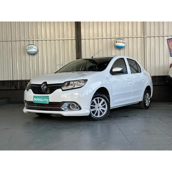 Renault Logan 1.6 Dynamique 8v Flex 4p Manual