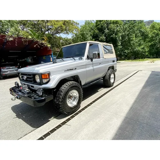 Toyota Land Cruiser 4.5 Fzj73