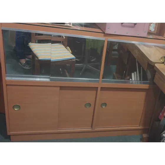 Mostrador Vitrina Exibidor En Madera Y Vidrio
