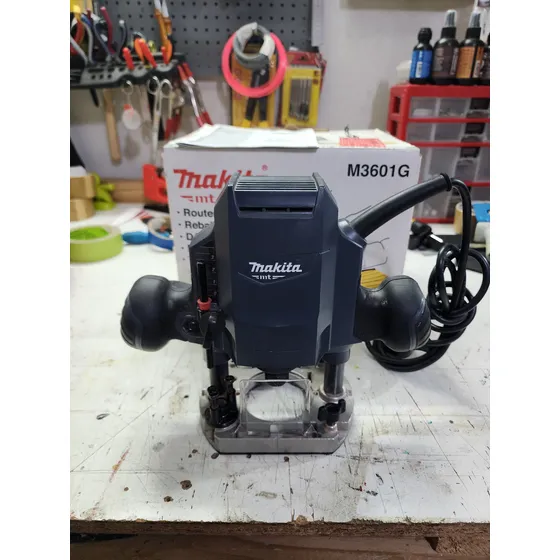 Router Fresadora Makita M3601g 900w En Muy Buen Estado!!