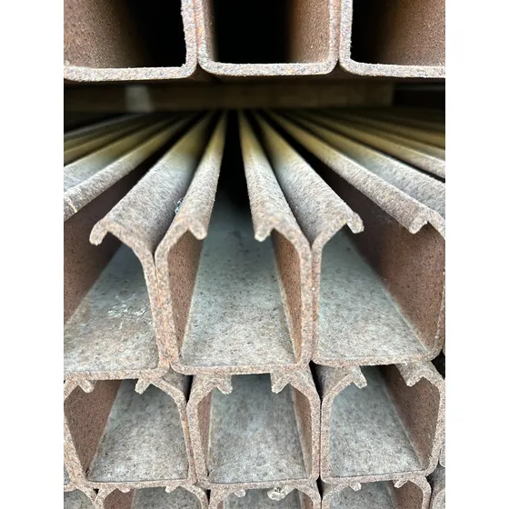 Riel Perfil Onge 2 3/8 X 6mts Hierro