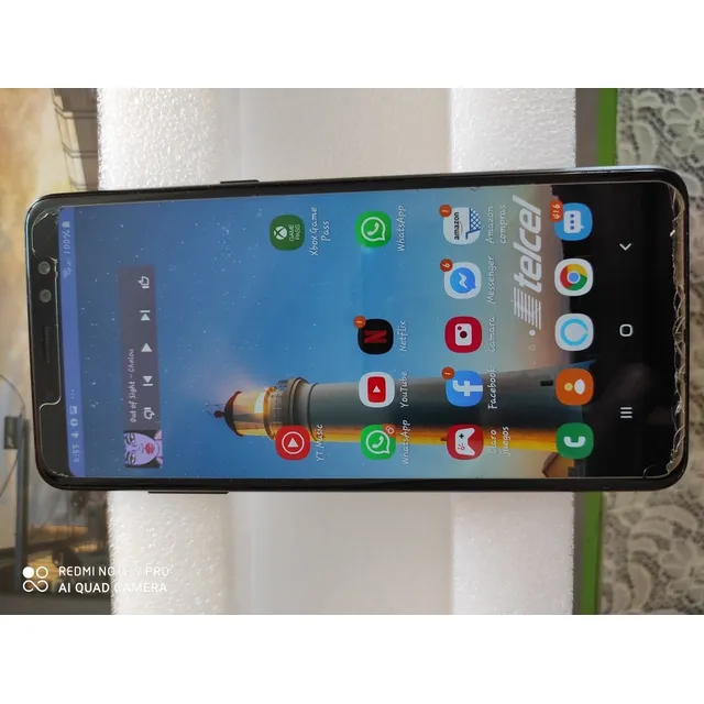 Celular Samsung Galaxy A8+ 