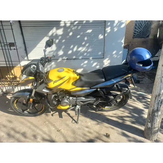 Rouser 125. Falta Service De 20.000  Km