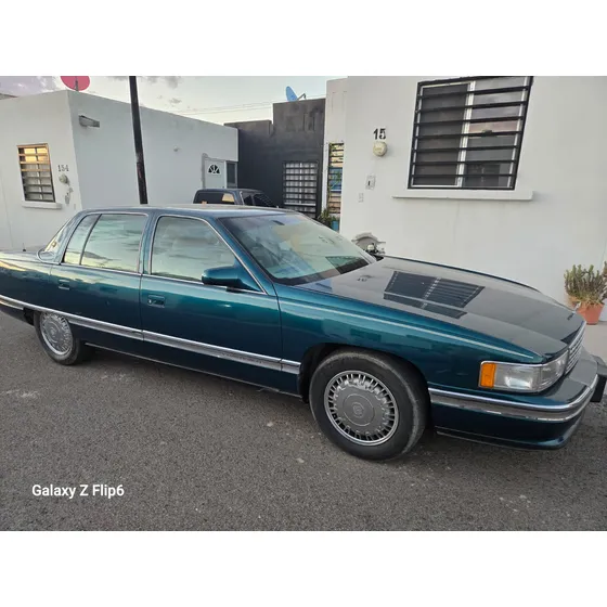 Cadillac Deville 4.6 Concours 275hp At