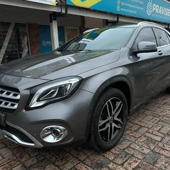 Mercedes-Benz Clase Gla 2018 1.6 200 Urban