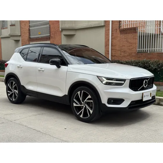 Volvo Xc40 2022 2.0 Hibrid