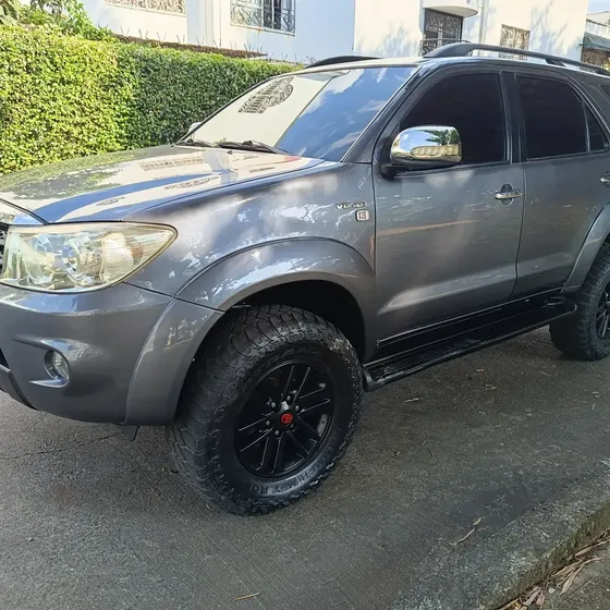 Toyota Fortuner 2009 4.0 Sr5