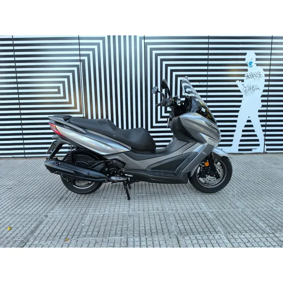 Kymco Xtown 250