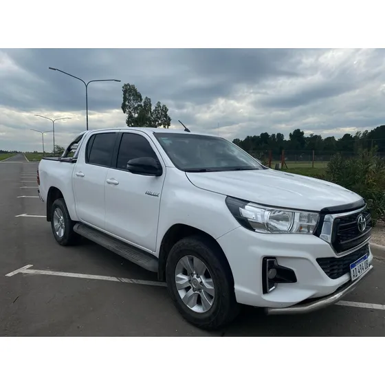 Toyota Hilux Dc Sr