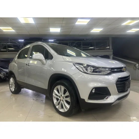 Chevrolet Tracker Awd Premier +