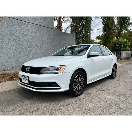 Volkswagen Jetta 2.0 Tiptronic At