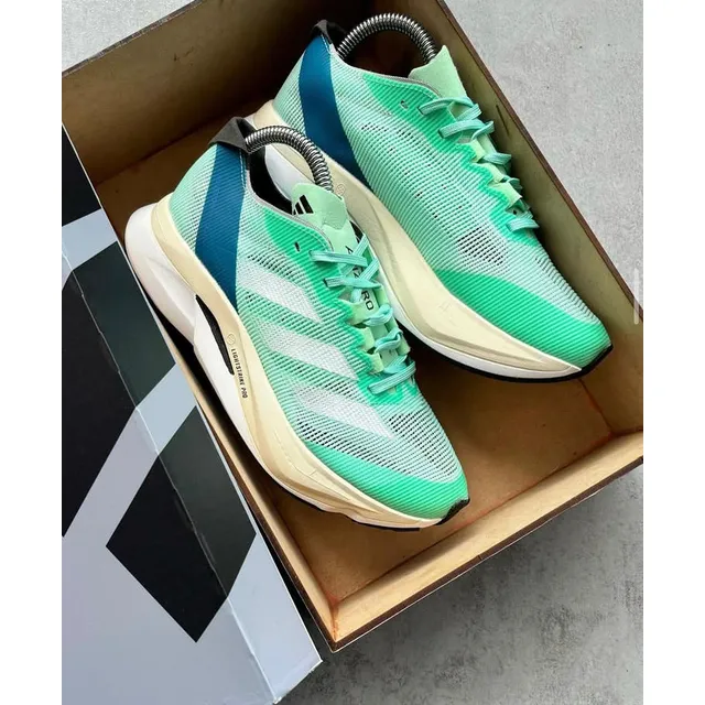 Adídas Adizero Boston 11/12 120$