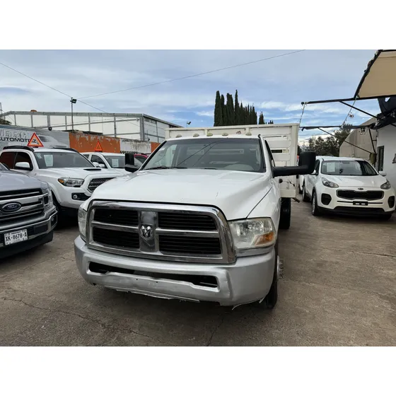 Dodge Ram 4000 5.7 Pickup Slt 4x2 Mt