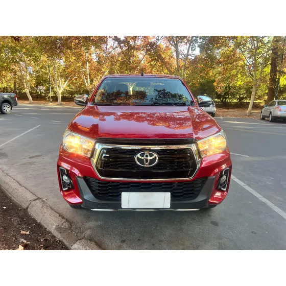 Toyota Hilux Pick-up 2.8 Cd Srv 177cv 4x4 At