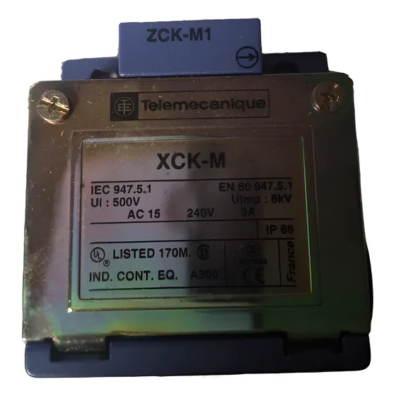 Micro Switcht Xck-m121 Telemecanique 240v/3a