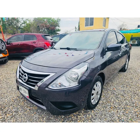 Nissan Versa 1.6 Advance Mt