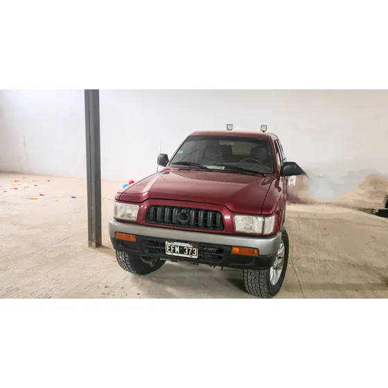 Toyota Hilux Pick-up 3.0 Cd Sr 171cv 4x2 - B3