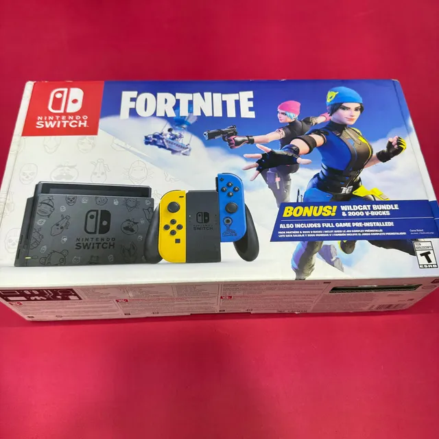 Consola Nintendo Switch Fortnite Wildcat Bundle Edition