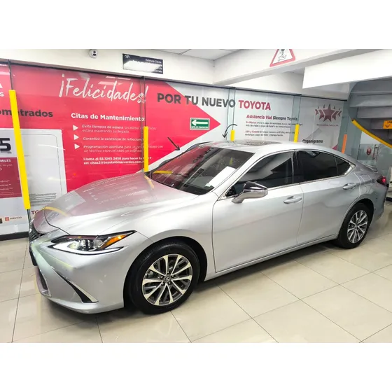 Lexus Es 4p 250 L4/2.5 Aut Awd